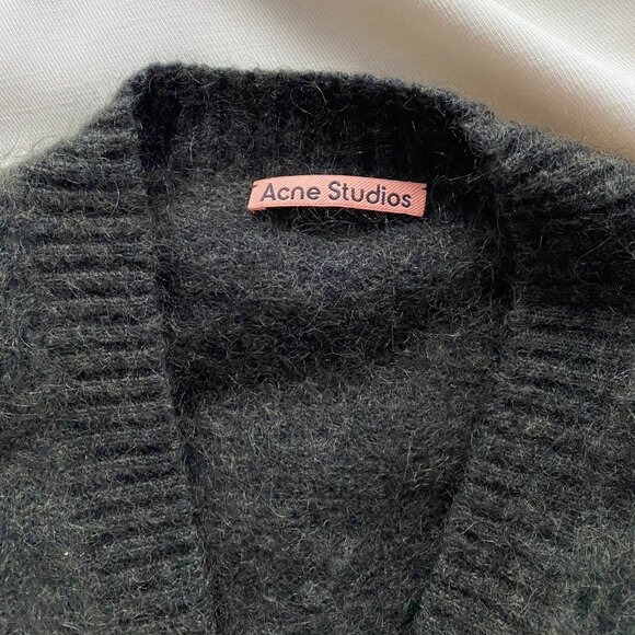 ACNE Wool/Mohair Long Cardigan in Green Olive, Size S/M - Picture 6 of 9